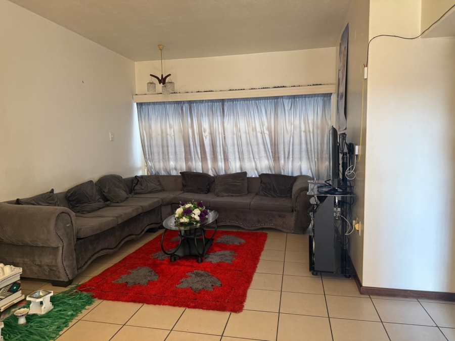 2 Bedroom Property for Sale in Potchefstroom North West